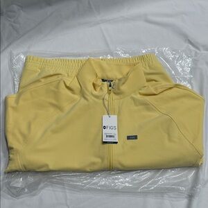 Figs Men Cobaki Butter Yellow Scrub Jacket